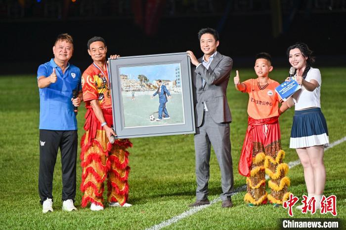 佛山第十九届西甲足球联赛正式开幕，全国40支劲