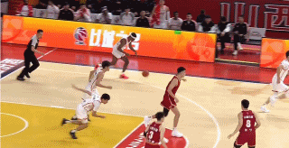 张宁三度小动作引争议，卢鹏羽反扑遭裁判忽视