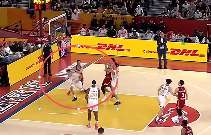 张宁三度小动作引争议，卢鹏羽反扑遭裁判忽视