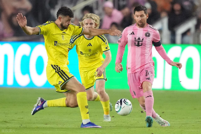 梅西技术巅峰无争议 细分项差距引热议